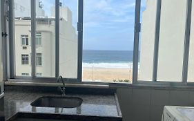 Deslumbrante Vista Mar Na Praia De Copacabana